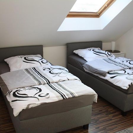 Ferienwohnung Kempf Mandelbachtal Ommersheim Luaran gambar