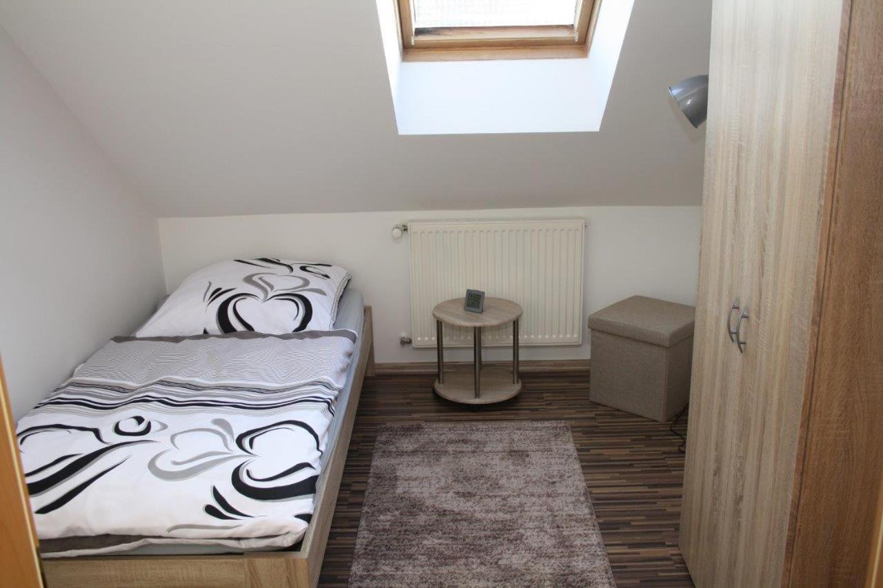 Ferienwohnung Kempf Mandelbachtal Ommersheim Luaran gambar