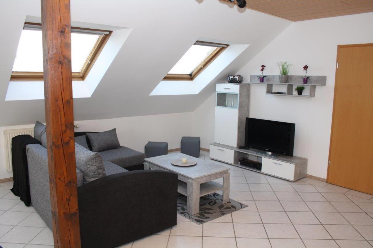 Ferienwohnung Kempf Mandelbachtal Ommersheim Luaran gambar